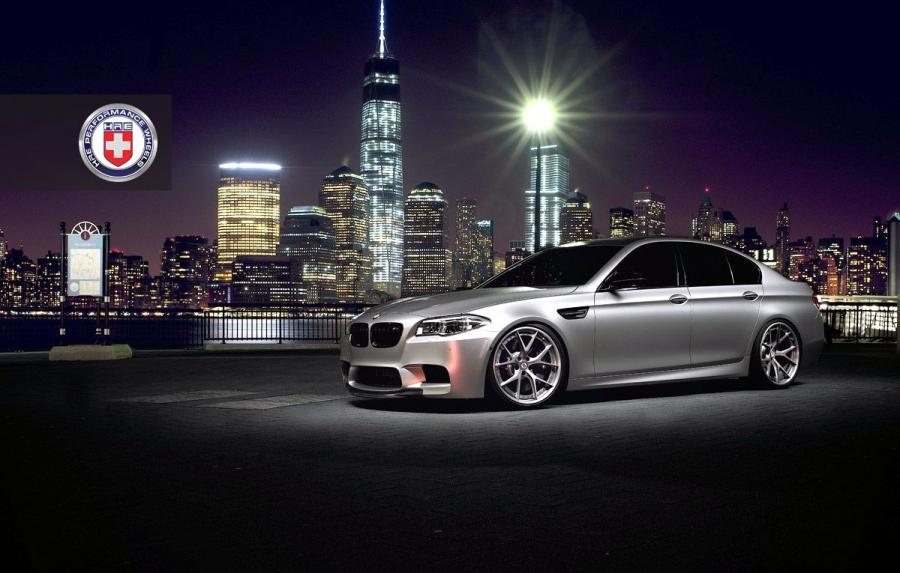  BMW M5 on HRE Wheels 2014 года  (фото 3 из 10)